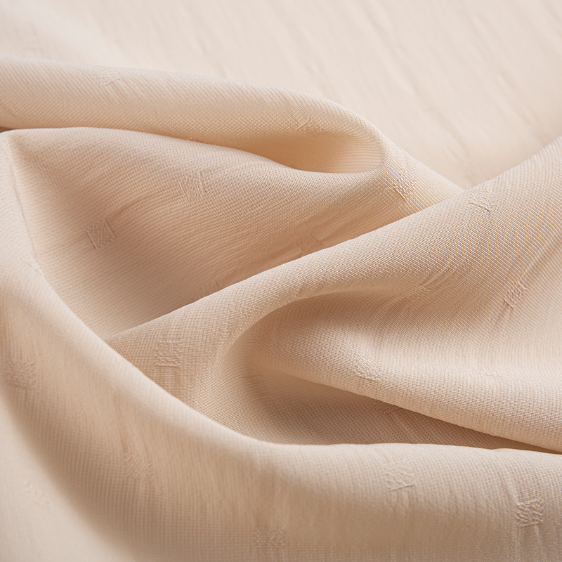 خيوط قماش مخططة مجعدة